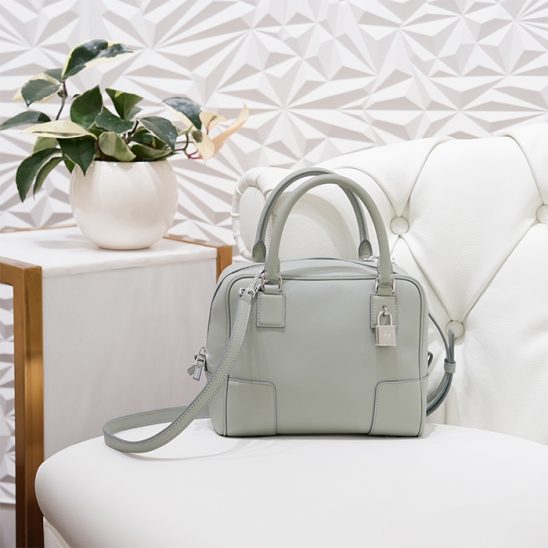 LOEWE ロエベ アマソナ ハンドバッグ A039N10X03