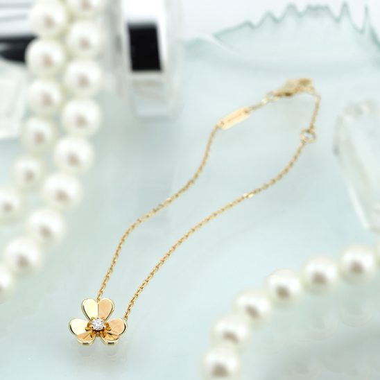 Van Cleef & Arpels ヴァン クリーフ&アーペル フリヴォル ブレスレット ミニモデル イエローゴールド ダイヤモンド VCARPOJ200