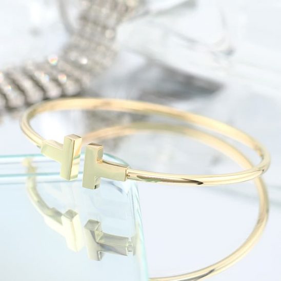 TIFFANY & Co. ティファニー ティファニーT ワイヤー ブレスレット M イエローゴールド 33419066