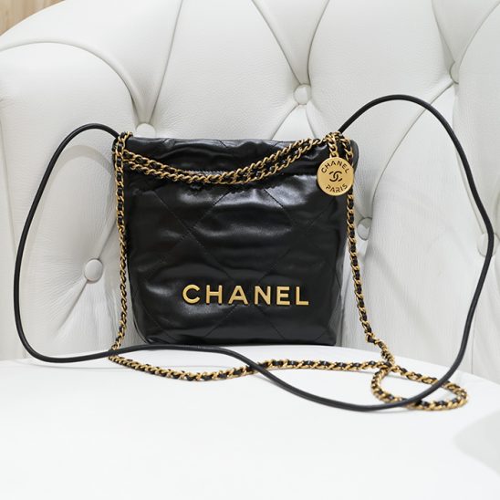CHANEL シャネル シャネル22 ミニハンドバッグ AS3980 シャイニーカーフスキン