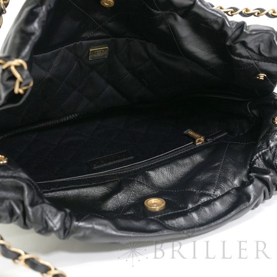 CHANEL シャネル シャネル22 スモール ハンドバッグ シャイニーカーフスキン ブラック AS3260 B17724