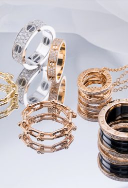 【Cartier, Tiffany, BVLGARI】二人の絆を深める。時を超えて愛される大人のペアジュエリー6選