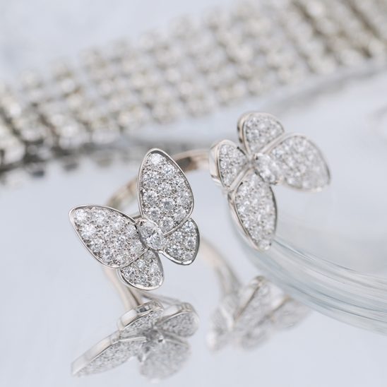 Van Cleef & Arpels ヴァン クリーフ&アーペル ドゥ パピヨン ドゥ パピヨン アントレ レ ドア リング VCARO61951 ホワイトゴールド ダイヤモンド 11号