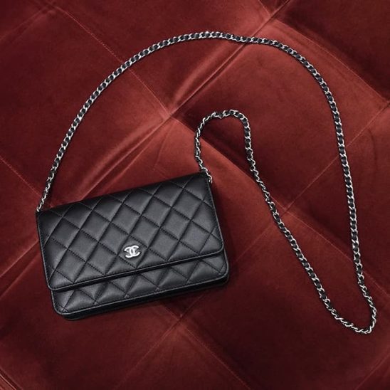 CHANEL シャネル クラシック チェーンウォレット ラムスキン ブラック AP0250 Y01480 C3906