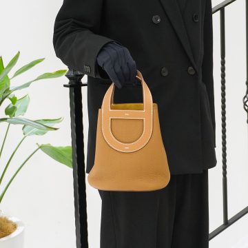 HERMES エルメス インザループ 18 トリヨンクレマンス/スイフト ゴールド シルバー金具