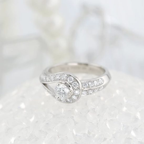 Van Cleef & Arpels ヴァン クリーフ&アーペル クチュール ソリティア リング プラチナ ダイヤモンド 8号 VCARD36100