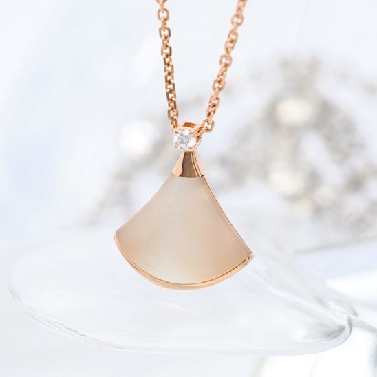 BVLGARI ブルガリ ディーヴァ ドリーム ネックレス マザーオブパール ピンクゴールド ダイヤモンド 350581