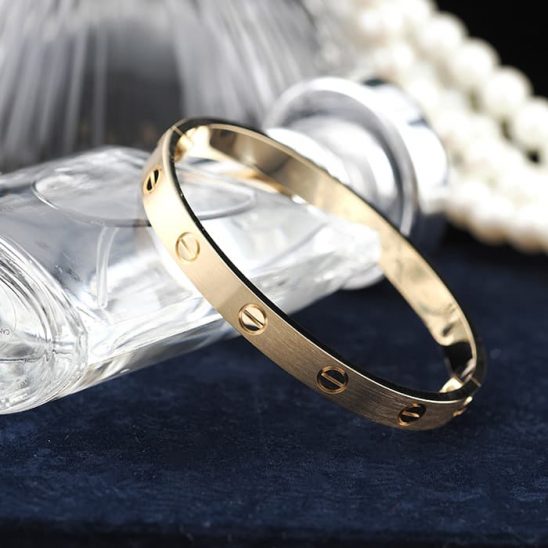 CARTIER カルティエ ラブ ブレスレット クラシックモデル ブラッシュ仕上げ イエローゴールド 16号 B6077016