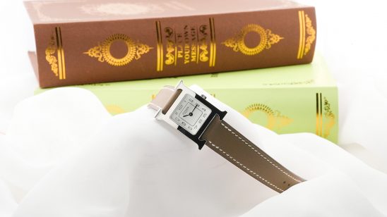 HERMES エルメス Hウォッチ 30mm ミディアム エトゥープ ヴォー・スウィフト W403473WW00
