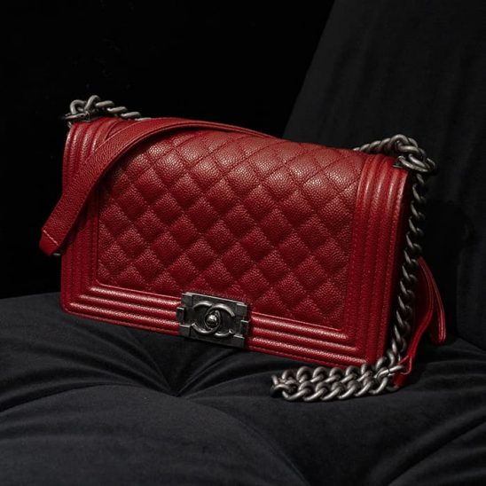 CHANEL シャネル ボーイシャネル ハンドバッグ シャイニー グレインド カーフスキン レッド A67086