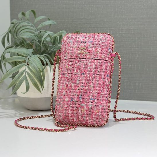 CHANEL シャネル マトラッセ チェーン フォン ホルダー ツイード レザー ピンク ゴールド金具 A94471