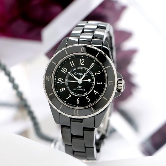 CHANEL シャネル J12 H5696 ブラックセラミック 33mm
