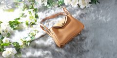 HERMES エルメス リンディ 26 トリヨンクレマンス ナチュラルサブレ ゴールド金具