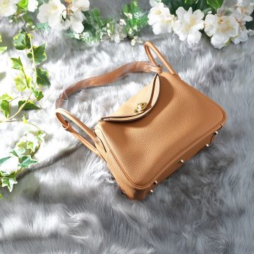 HERMES エルメス リンディ 26 トリヨンクレマンス ナチュラルサブレ ゴールド金具