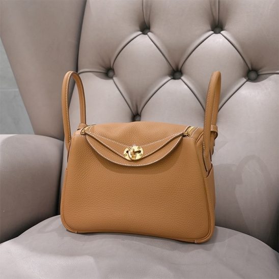 HERMES エルメス リンディ 26 トリヨンクレマンス ナチュラルサブレ ゴールド金具