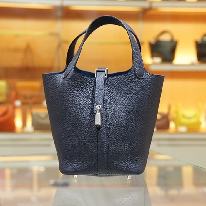 HERMES エルメス ピコタン ロックPM トリヨンクレマンス ブルーニュイ シルバー金具
