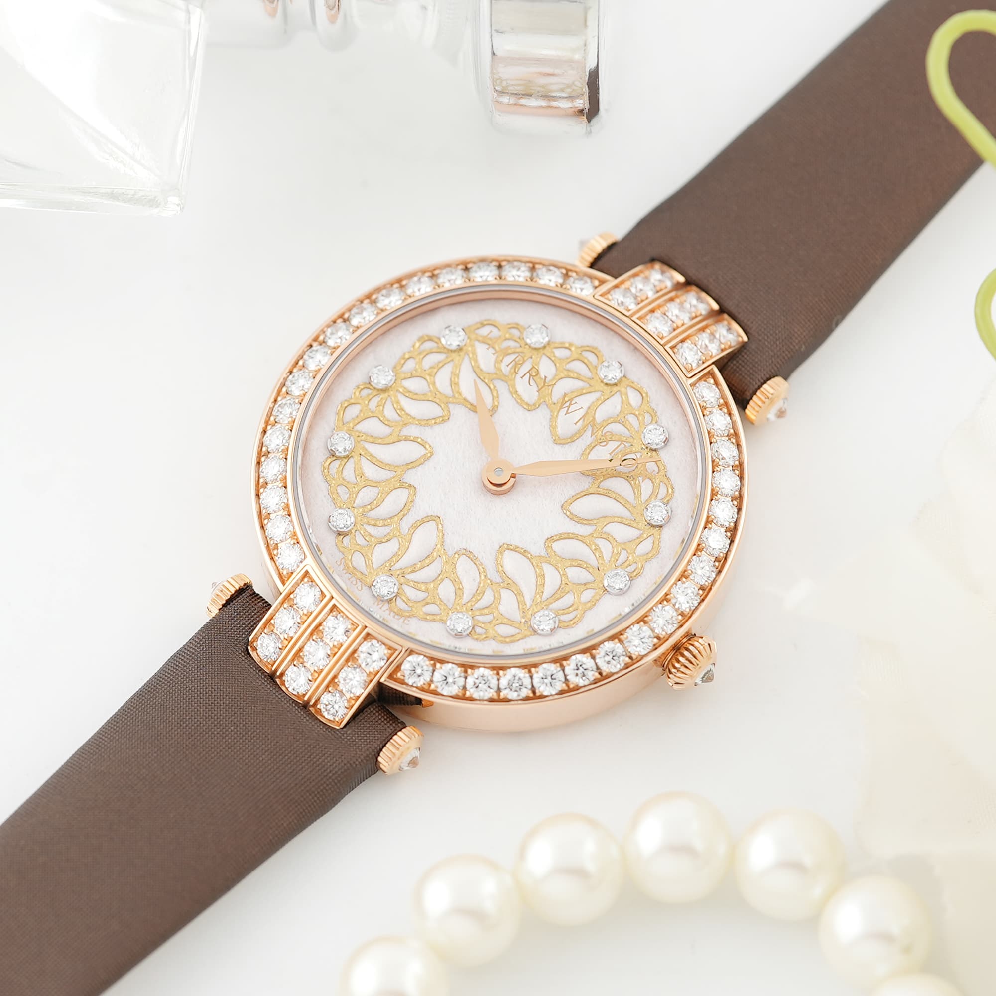 HARRY WINSTON ハリー・ウィンストン
プルミエール PRNAHM36RR021