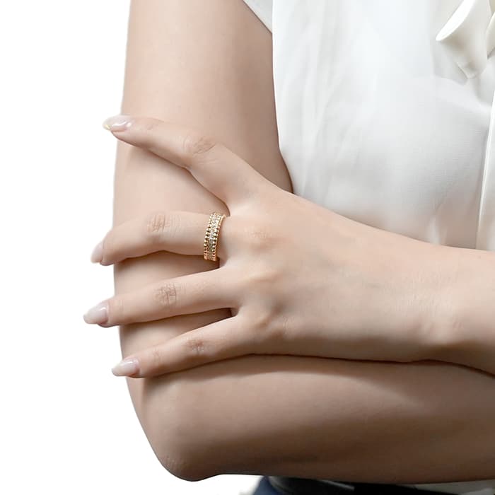 Van Cleef & Arpels ヴァン クリーフ&アーペル ペルレ ダイヤモンド リング 1連モデル イエローゴールド ダイヤモンド 10号 VCARP4E100