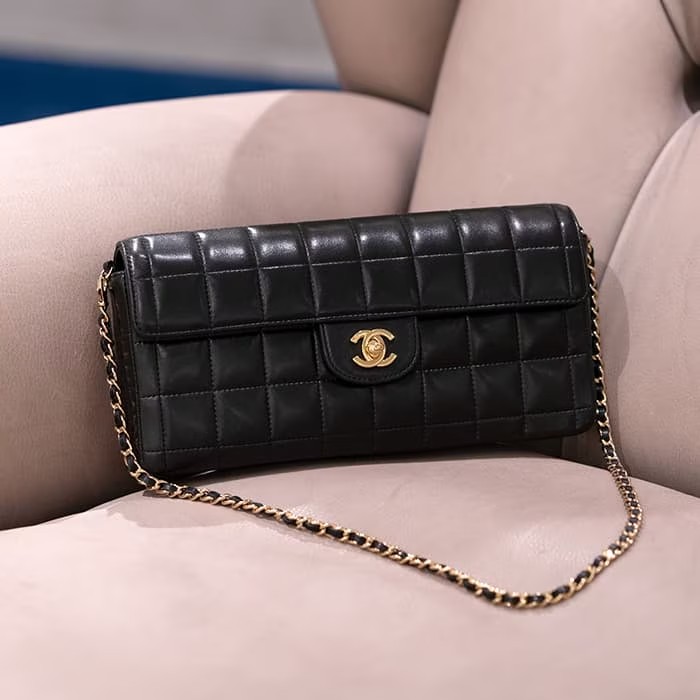 CHANEL シャネル チョコバー バッグ ラムスキン ブラック A15316