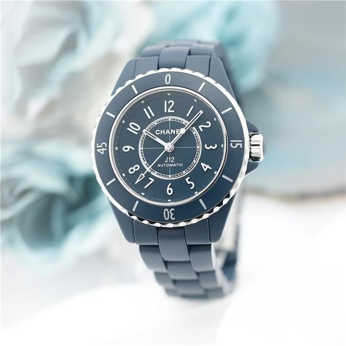 CHANEL シャネル J12 キャリバー 12.2, 33mm H11683【2026年新作】