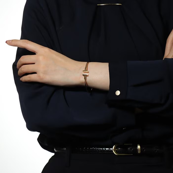 TIFFANY & Co. ティファニー ティファニーT ワイヤー ブレスレット ローズゴールド MD 33419759