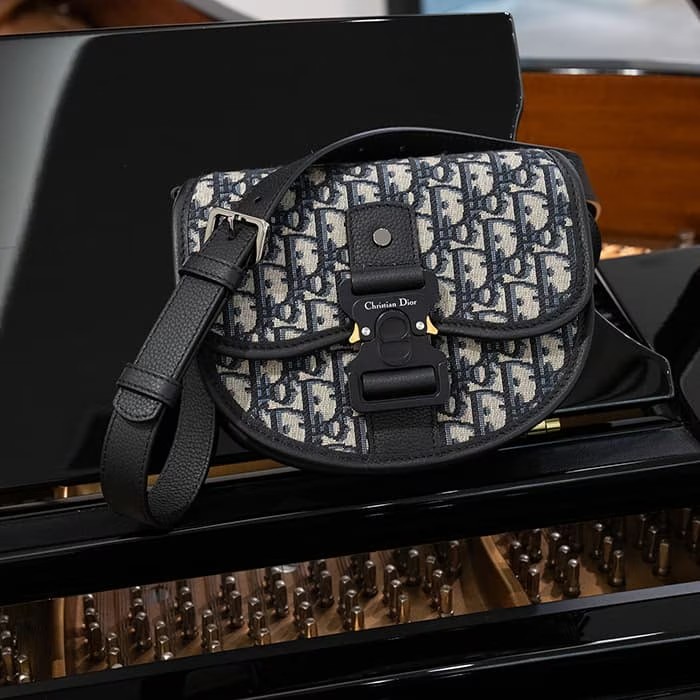 CHRISTIAN DIOR クリスチャン ディオール ギャロップバッグ ミニ オブリークジャガード グレインドカーフスキン ブラック